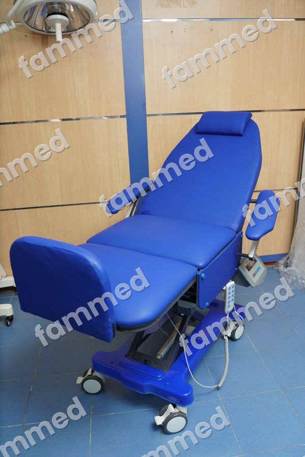 Fauteuil médical avec pesage 3